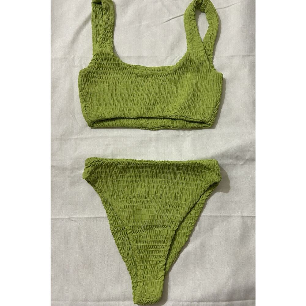 Naked Wardrobe NWOT Women's Fitted Stretchy Bikini Set Green Size Small